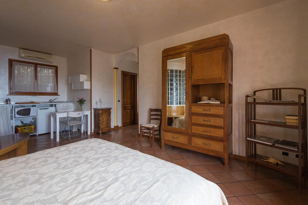 B&B La Mimosa del Golfo Ospedaletti Esterno foto
