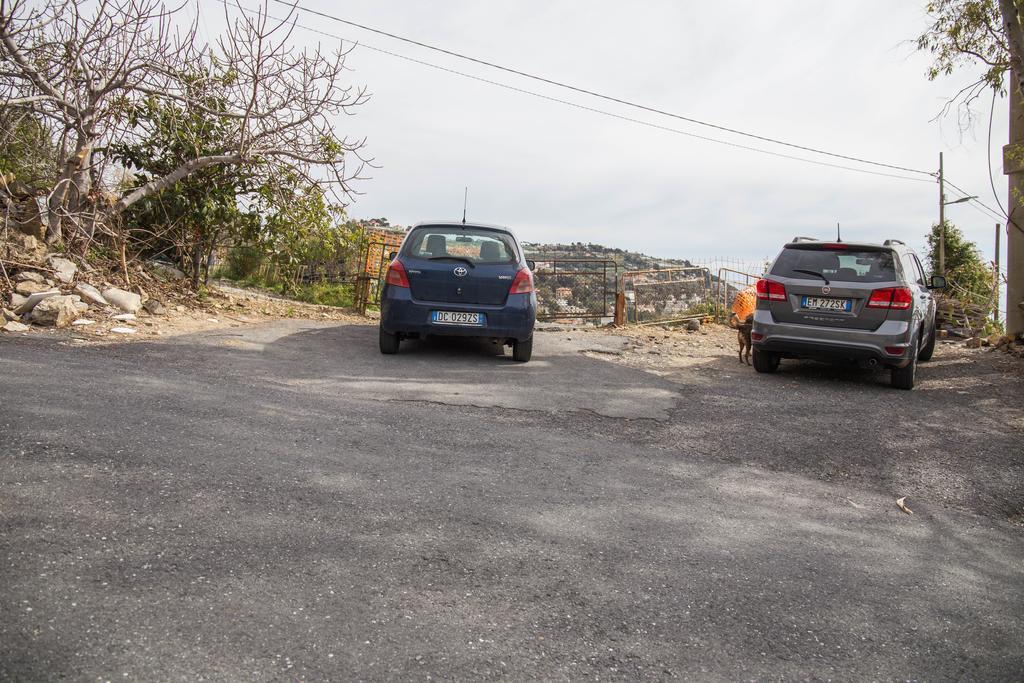 B&B La Mimosa del Golfo Ospedaletti Esterno foto